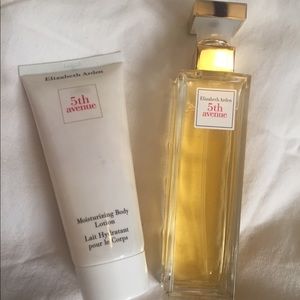 SOLD-Perfume & Lotion- Elizabeth Arden Red Door